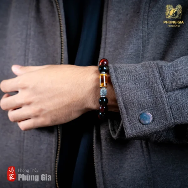 vong-tay-thai-tue-mat-ho-do-nau (5)